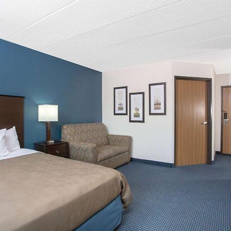 Americinn By Wyndham Hayward Esterno foto